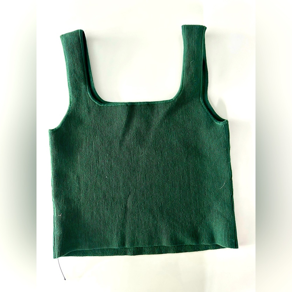 Reformation green ribbed crop top, size size L